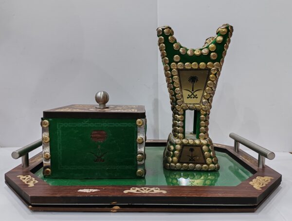 طقم مبخرة مع صندوق